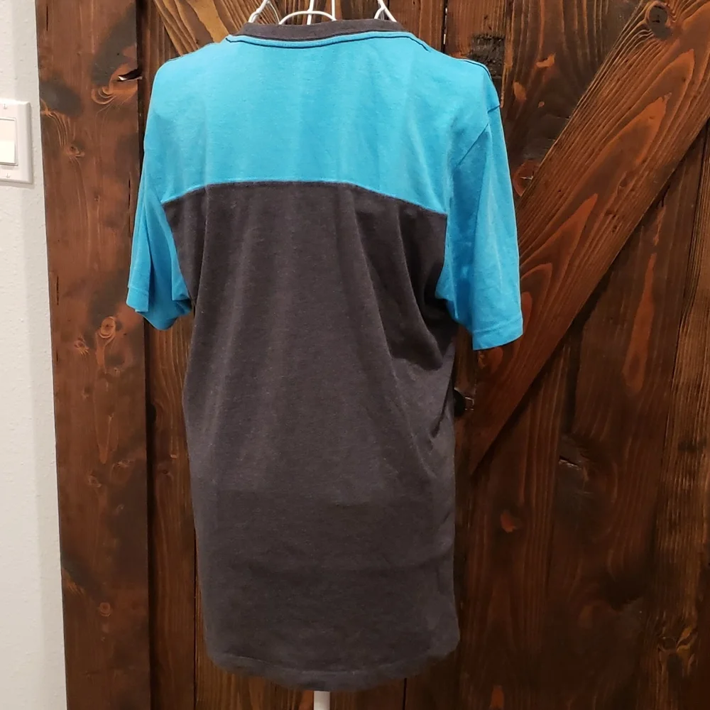 Hurley - Picture 6 of 8